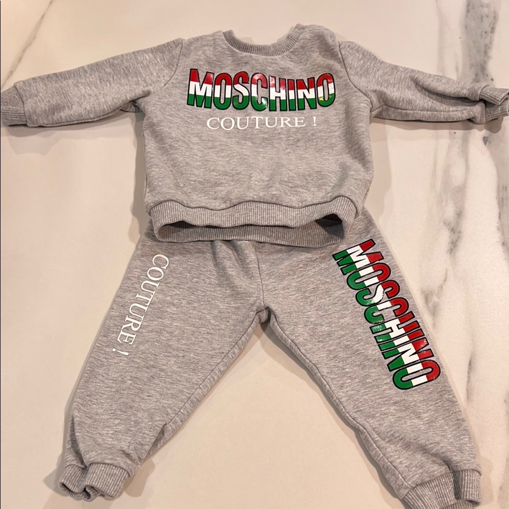Moschino Gray Jogger Sweatpants with Elastic Cuffs